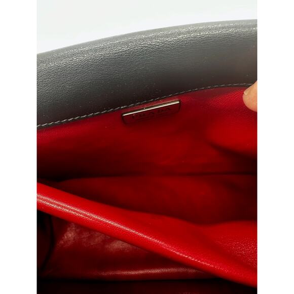 Prada Black Leather Grommet Flap Shoulder Bag*EXCELLENT w/COA Dustbag - Picture 16 of 16